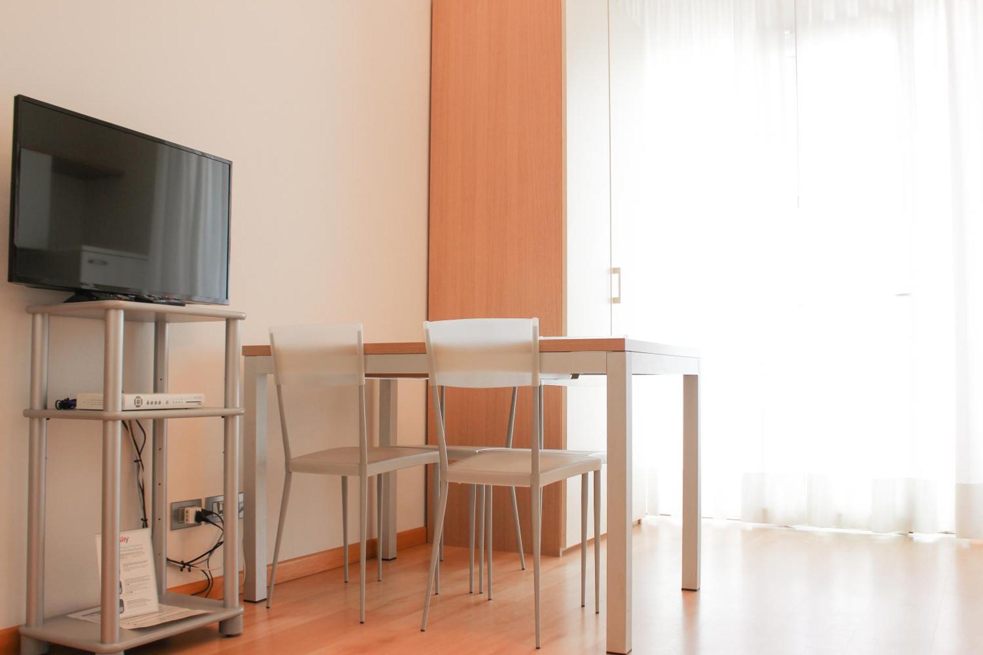 Aparthotel Royal 4*